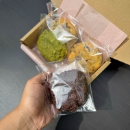 Amora's Soft Cookies Saya Tak Suka Manis
