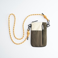 MAHANAKHON COLOR BLOCK THE TETRIS CROSSBODY BAG OLIVE