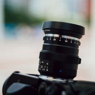 Zeiss Distagon 1.4/35 T* ZM (35mm 1.4)