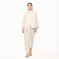 Miss Rona Dahlia Blouse BeigeWanita