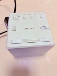 Sony 鬧鐘收音機