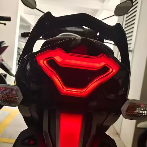 Integrated LED Taillight for Yamaha MT-07/09 R3 R25 Y15 V1 V2 Red Stop Lamp Rear Brake And Turn Sign