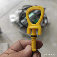 เครื่องมือวัดน้ำมันเครื่องยนต์สำหรับ Mercedes-Benz GLA200 CLA220 A200 A180 B200 B180M270 อุปกรณ์ดูแล