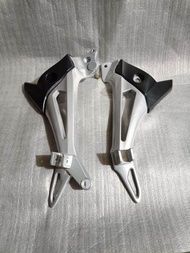 dudukan footstep belakang supra x 125 new cakram double disc kanan kiri sesuai gambar
