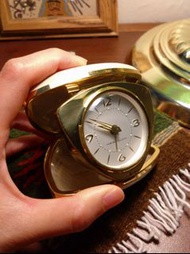 已回港現貨 白色 真皮 鍍金色 貝殻 westclox 西德製 德國 古董 旅行 鐘 五十年代 機械上鏈 travel clock germany (2411) 今批最後一個