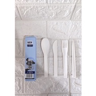 Lucky Star Plastic Cutlery Set / Travel Cutlery Set