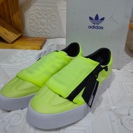 Sneaker Adidas Sambarose Zip W BNIB size 40 2/3 dan 40 Original