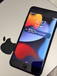 黑色 iPhone 7 Plus 256GB