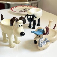 Wallace & Gromit–and Shaun the Sheep egg cup egg holder egg crate