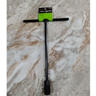 Tekiro 17mm T-Socket Wrench Tekiro 17mm Black T-Socket Wrench