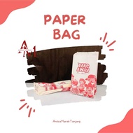 WHITE PAPER BAG WITH MOTIF (3395)