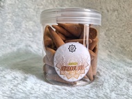 Buhur Kerucut Kemasan Toples Isi 50 Buhur Kerucut  Isi 50 Buhur Kerucut Wangi Tahan Lama Buhur keruc