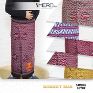 Ringgit Mas's Sarong