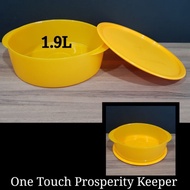 Tupperware One Touch Prosperity Keeper 1.9L (1) 24.6cm (D) × 7.7cm (H)Retail Price S$17.80