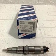 Nozzel Injektor Komatsu PC200-8 PC200 8 Injektor Bosch 0445120231