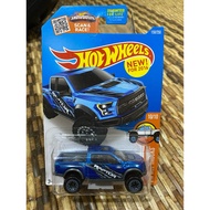 Hot Wheels 17 Ford F-150 Raptor F150
