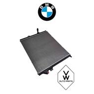 ( 100% ORIGINAL MAHLE ) BMW F30 320i 330E F32 F33 F36 GT F82 440i 330i 340i RADIATOR ( 17118482625 )