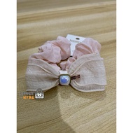 Kamino Pearl Ribbon Scrunchie
