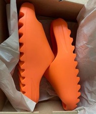 ⭐正品 Adidas originals yeezy Slide “Enflame Orange”運動拖鞋 男女同款 橘橙