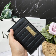 กระเป๋าสตางค์ LYN ใบกลาง   ขนาด 5.5 นิ้ว Outlet 💯%