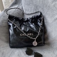 #全網最低 #22萬入手 #近新全配 香奈兒黑銀22bag小號 芯片款