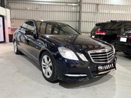 2011 BENZ E200