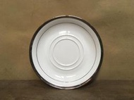 WH24716【四十八號老倉庫】全新 早期 日本製 WHISPER FROM ABEL 框銀邊 骨瓷 咖啡盤 3盤價