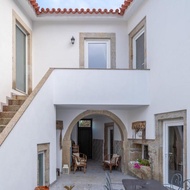 โรงแรม Rustic & Modern Stone House by Host Wise - Pedroso