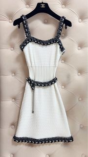 Chanel 白色針織連衣裙