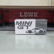 Mini GT 1009 Porsche 911 Dakar Rally 1974