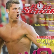 Arena Bola Sepak | 2004 Edition | Vintage Malay Football Magazine |
