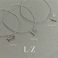 SissyJewelry // ข้อมือเงินแท้ รุ่นเอ็นยืด จี้อักษร(L-Z) + พลอยหัวใจ Baby heart (white opal/Rose opal