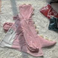 ฤดูใบไม้ร่วงฤดูหนาวสไตล์ใหม่น่ารักหวานหลวมสบายๆขนแกะหนาเสื้อหาง LoLita ไดโนเสาร์เสื้อกันหนาวผู้หญิง