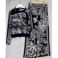 One set rajut kulot Dior