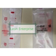 Honda SR3 & SR4 front Windscreen side moulding clip (orange)