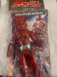Medicom Toy 幪面超人 阿瑪遜 十面鬼 人偶