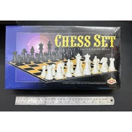 CHESS SET (YHT 9999 )