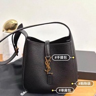 包郵全新YSL聖羅蘭 hobo 小號黑金水桶包 單肩包