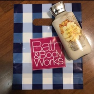 Bath and body works body lotion