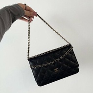 CHANEL - 黑色羊皮菱格金釦woc