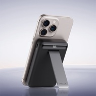Power Bank ไร้สายแบบพกพาบางเฉียบพร้อมขาตั้ง Qi2 Magnetic iWALK รับรอง 3C สำหรับ iPhone 17/16 ที่รองร