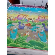 Tikar plastic viral size(170×170cm) Dan (170×210)