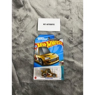 Hot Wheels 94 TOYOTA SUPRA