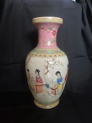 專收宋代五大名窯！汝窯碗、官窯瓶、哥窯洗，稀世珍品現金交易！