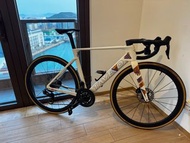 tavelo 公路車 車架！