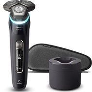 Philips Razor 9000 SkinIQ S9986 shaver Includes universal multi-plug