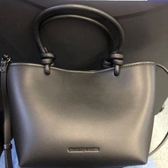 Charles & Keith 綁結托特包 -