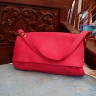 Shoulder bag Pl genuine leather no brand fuchsia color