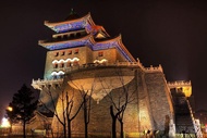 สถานที่ท่องเที่ยว/กิจกรรม Beijing Private Night Walking Tour: Qianmen Street, Tian'ammen Square and