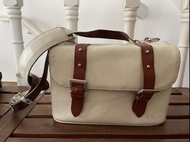 ZKIN ROPEN 真皮爆裂皮紋相機袋